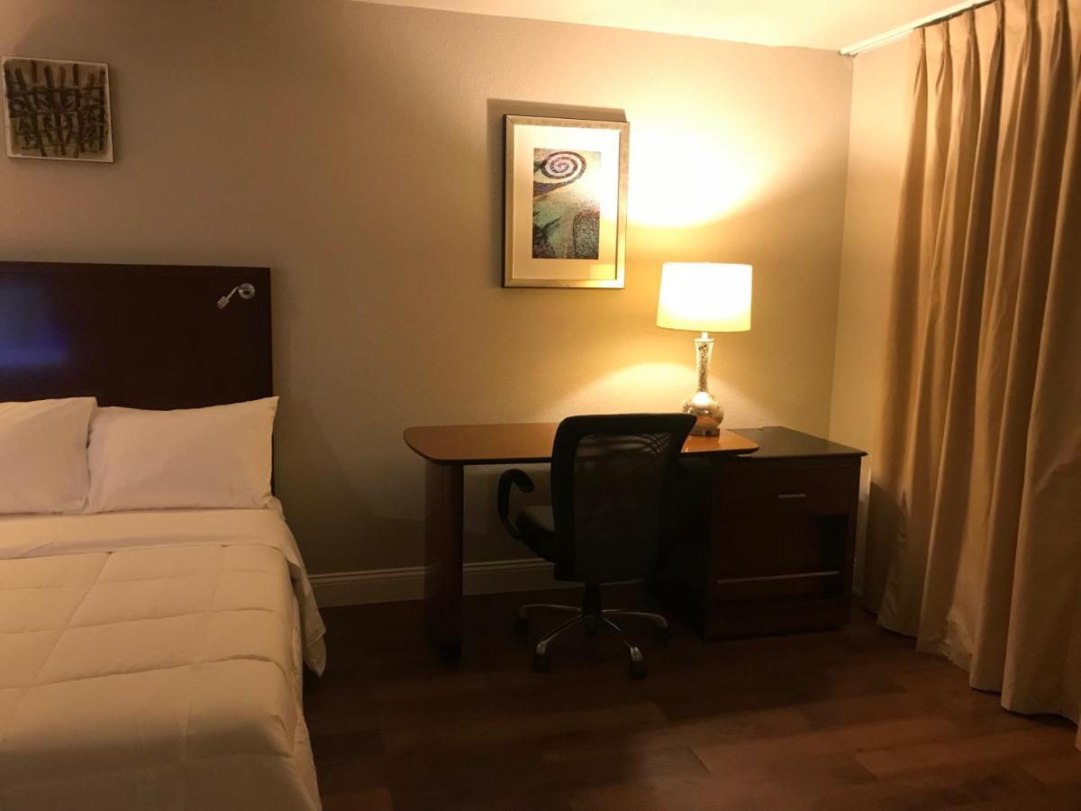 Stratus Suites Boutique Hotel Killeen Extérieur photo