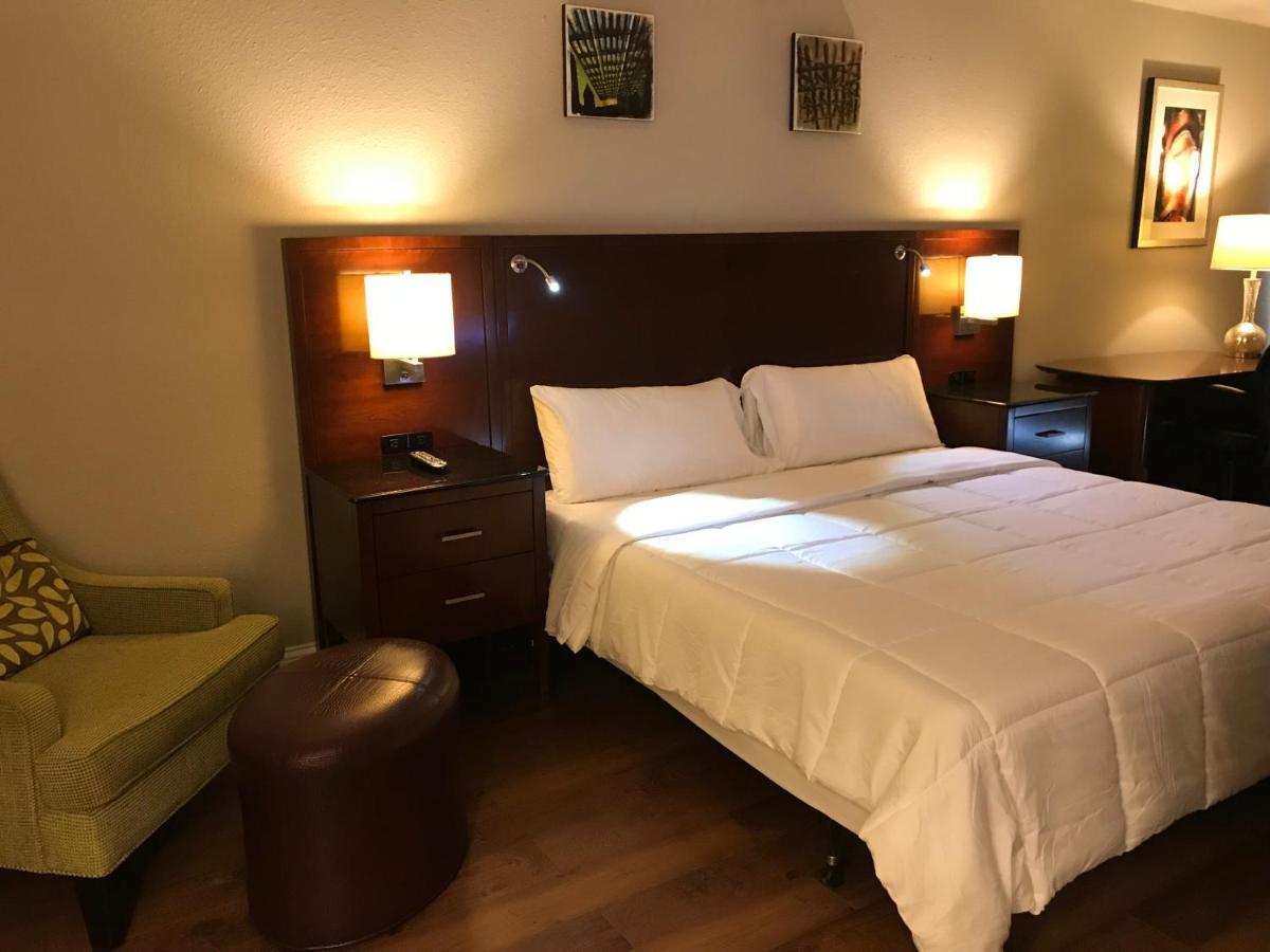 Stratus Suites Boutique Hotel Killeen Extérieur photo